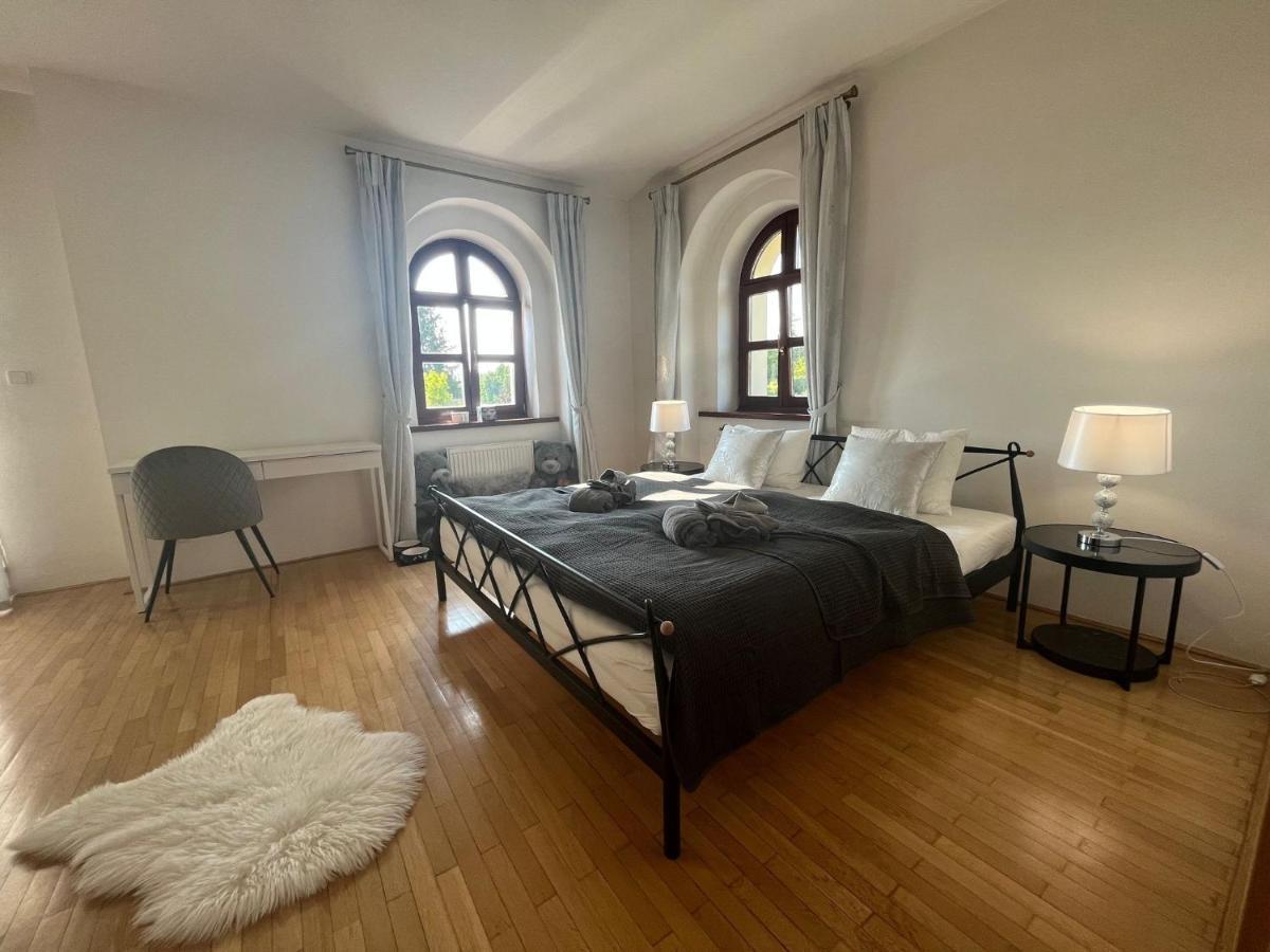 Dogs Resort And Spa Horni Bezdekov Extérieur photo